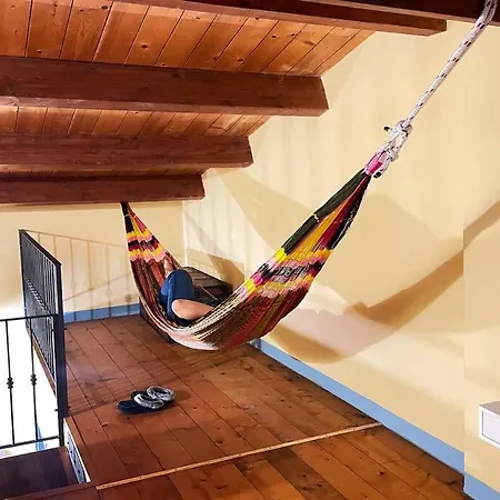 Eat Sleep And Wander Historic Central House * Bosa